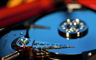 Récupération de données sur disques durs Découvrez nos techniques professionnelles pour récupérer vos fichiers perdus sur HDD et SSD.